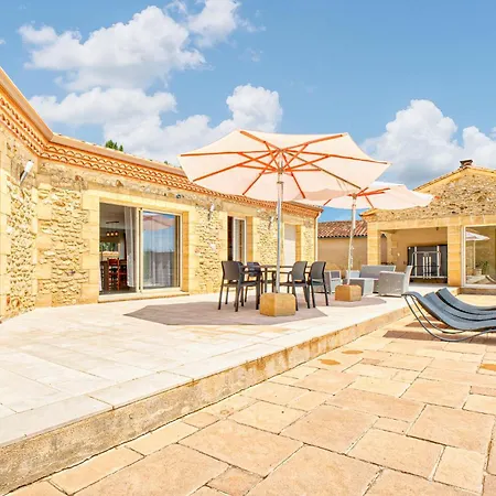 Charmante Maison Avec Piscine * La Douze